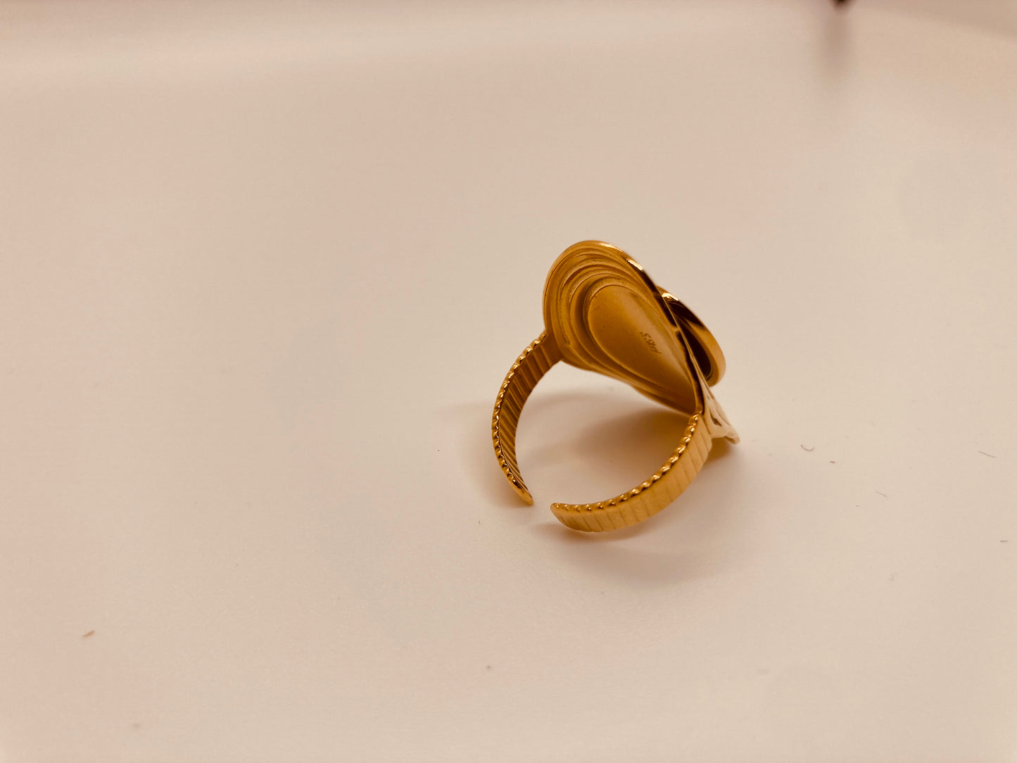 Anillo Gold Ajustable Piedra Blanca