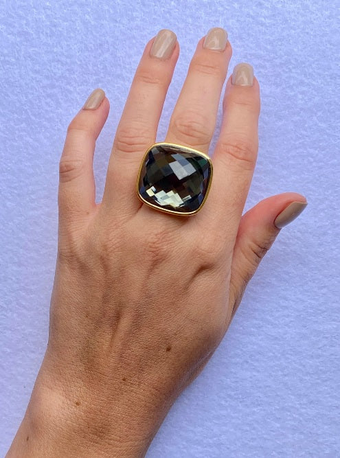 Anillo Grueso Gold y Cristal Marengo