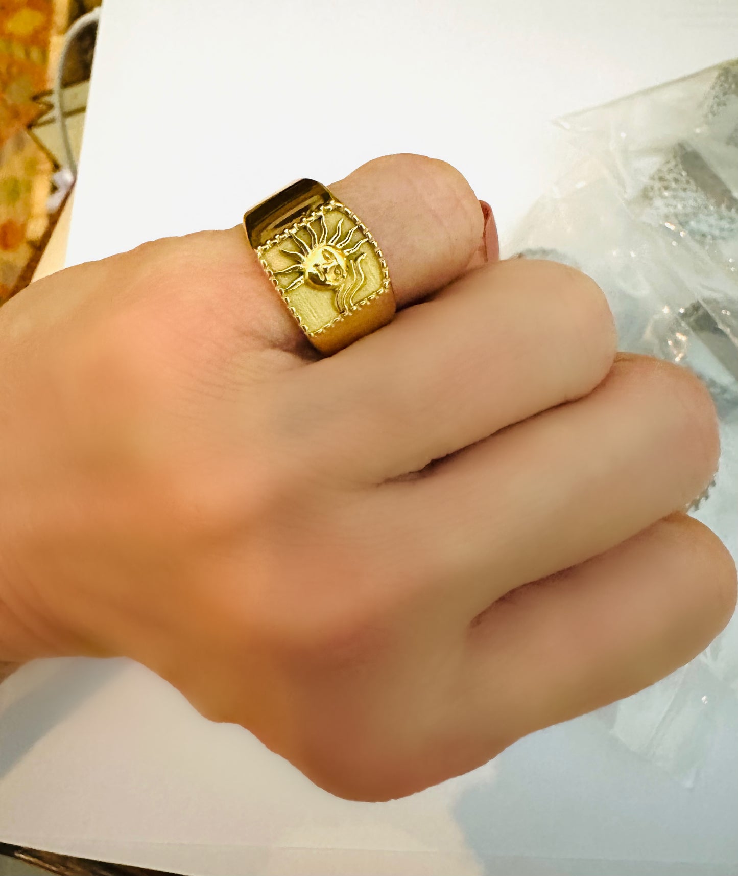 Anillo Cuadrado Gold